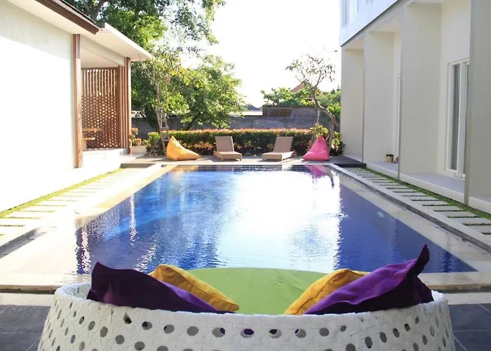 The Vinhill Hotel 2*